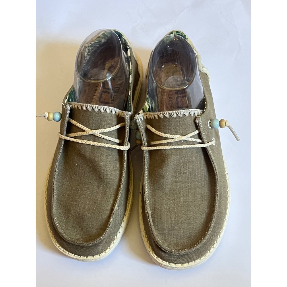 Hey Dude Wendy Natural Comfty Lightweight Olive Canvas Loafers Size 9 EU 40